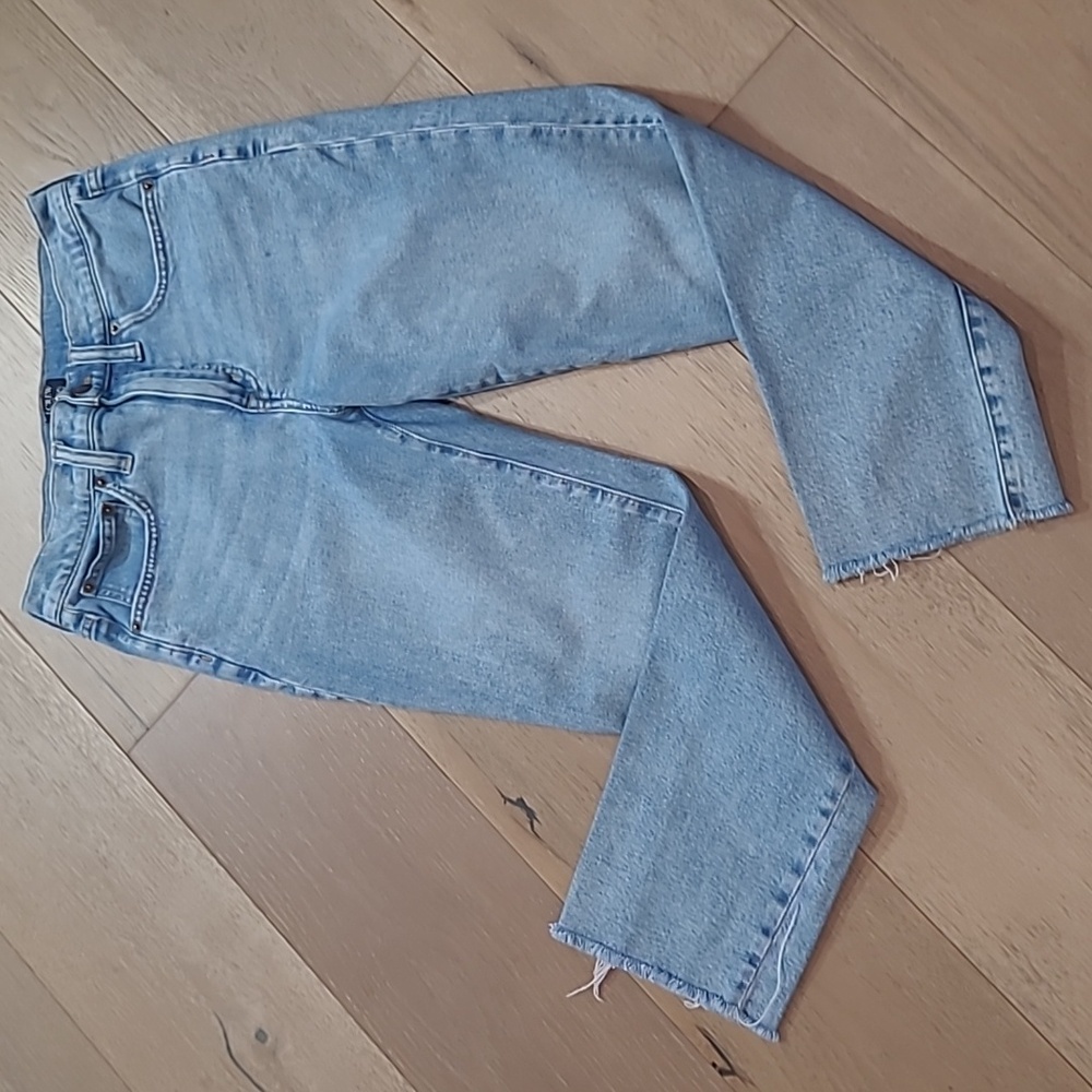 J. Crew Essential Straight Leg Women's sz 27 Mid Rise Crop Raw Hem Denim Jeans